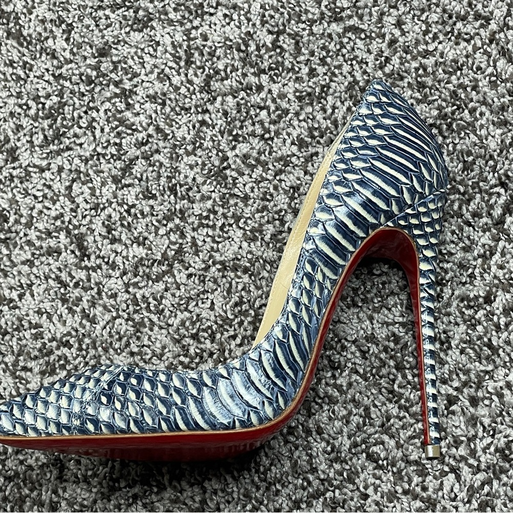 Christian Louboutin Pigalle Follies 120 Watersnake Rocaille Sz 37eu 7us